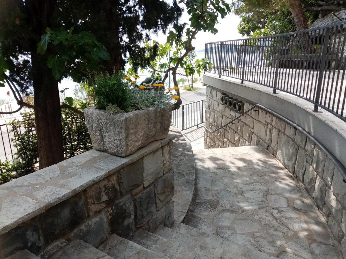 Apartment Zizi Omis Exterior photo